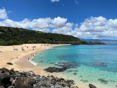 02/03 - 02/09 - Watch Pipeline Surf Challenge ! - East Oahu first: Koolau views, Kaneohe, and a farm stop