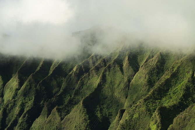 18 Minutes SHARED Helicopter Tour in Honolulu - Who this helicopter tour is best for