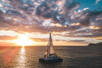 2-Hour Oahu Sunset Catamaran Sail - Meeting at 92–100 Waipahe Pl: Easy to Find, Easy to Settle