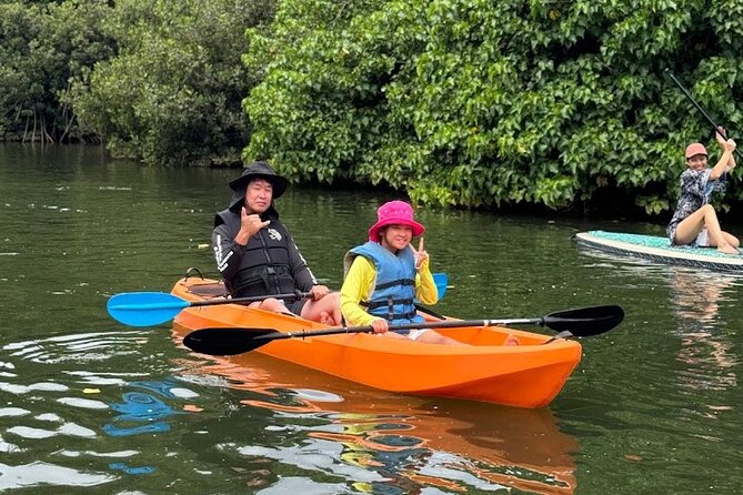 2 hour tandem kayak rental at our private launch area in Hale'iwa - What the private deck and amenities add to your day