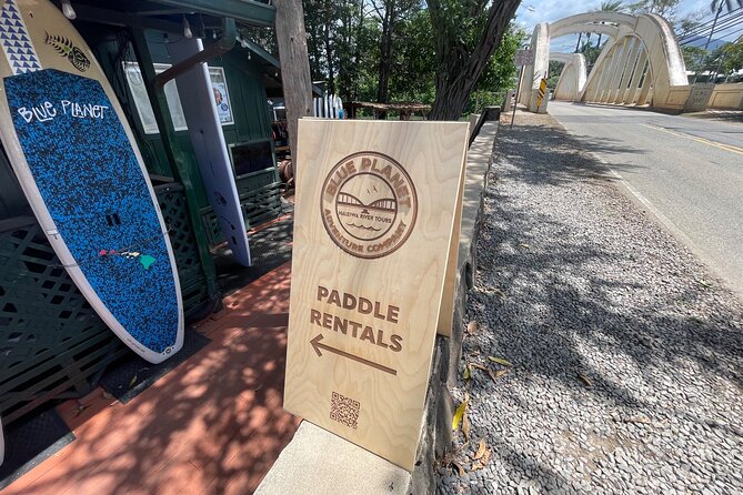2 hour tandem kayak rental at our private launch area in Hale'iwa - Sea turtles and river etiquette: how to enjoy wildlife responsibly