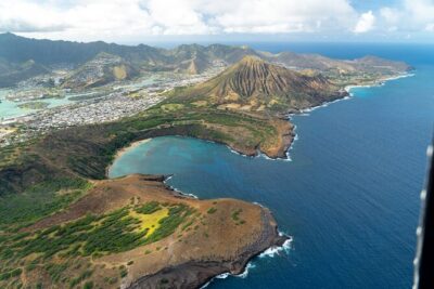 30 Minutes PRIVATE Helicopter Tour in Honolulu - Getting ready at the meeting point near 1 Lagoon Dr