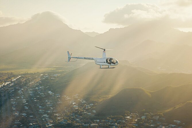 60 Minutes SHARED Helicopter Tour in Honolulu - Entering the Loop: How a Shared 60-Minute Flight Works