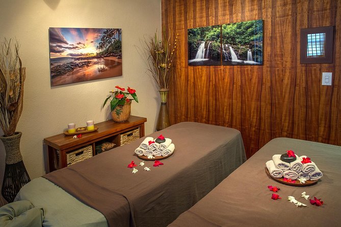 90 Minute Couples Massage - Stop 1 at Hawaii Natural Therapy: what the session really means