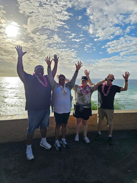 Amazing Circle Island Tour - North Shore flavors: Virgil’s Fruit Stand and lunch choices