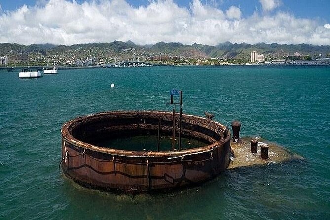 Arizona Memorial Pearl Harbor and Honolulu City Tour from Maui - Punchbowl Crater: National Memorial Cemetery of the Pacific Views