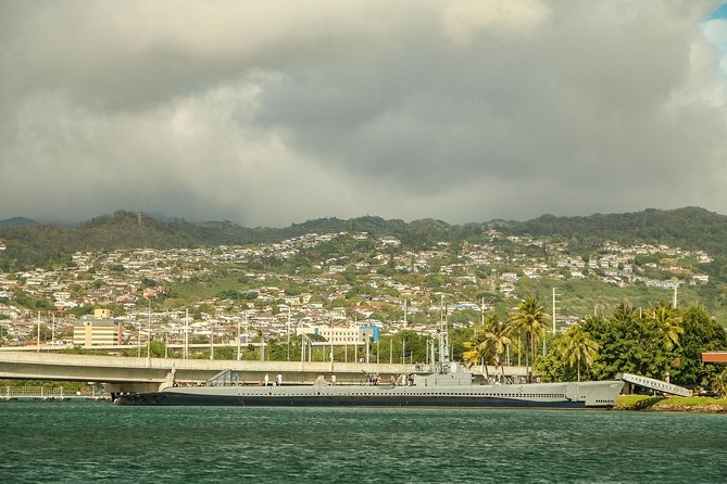 Best Of Pearl Harbor: The Complete Experience Tour - Small-group pacing: why the group size matters here