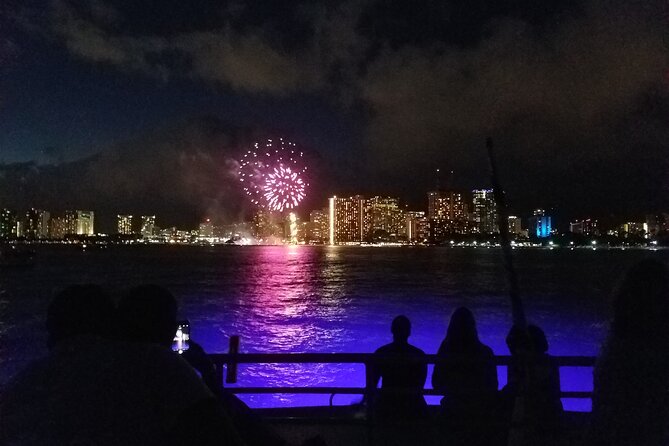 BYOB Friday Night Fireworks Cruise - Getting to the boat: Kewalo Basin Harbor check-in