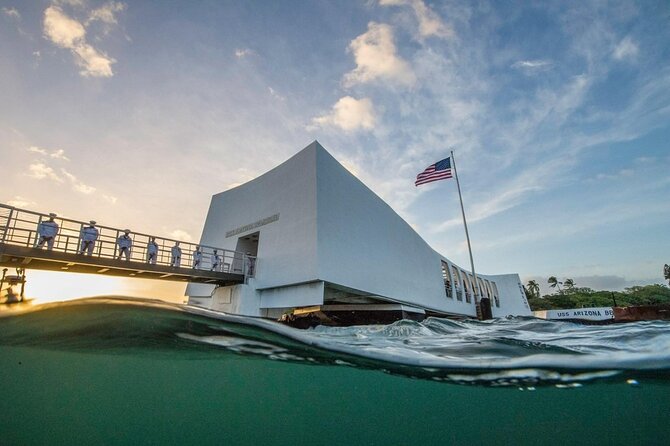 Captain's Official Pearl Harbor Self-Guided Multimedia Tour - Getting There: Meeting at the Pearl Harbor Historic Sites Visitor Center