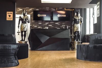 Chambers Escape Games: Live-Action Escape Room (THE TEMPLE) - Inside the experience: puzzle flow, team roles, and story beats