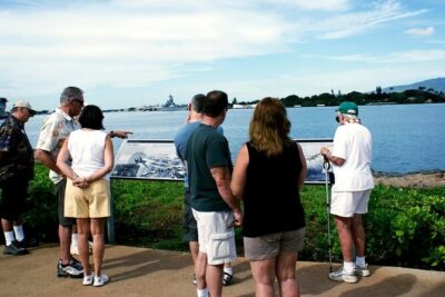 Chief's Official Pearl Harbor Multimedia Tour - The 29-stop narrated route: how the audio guides your walk