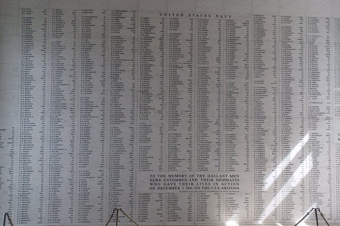 Chief's Official Pearl Harbor Multimedia Tour - Languages and practical listening: making it work for your group