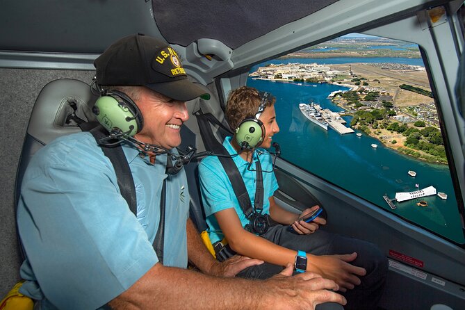 Complete Island Oahu Helicopter Tour - The east-to-north swing: islands, birds, surf, and a forbidden waterfall