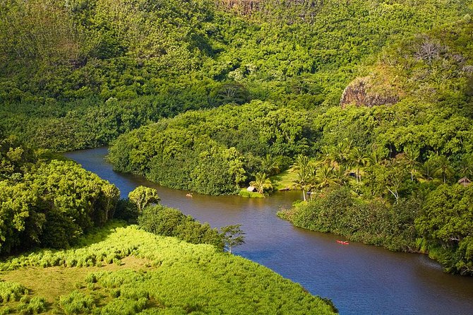 Day Trip fr Oahu to Kauai: Highlights & Movie Sites w/ Helicopter - Lydgate Farms Chocolate and Tahiti Nui Lunch: Small Included Breaks, Clear Budget Notes