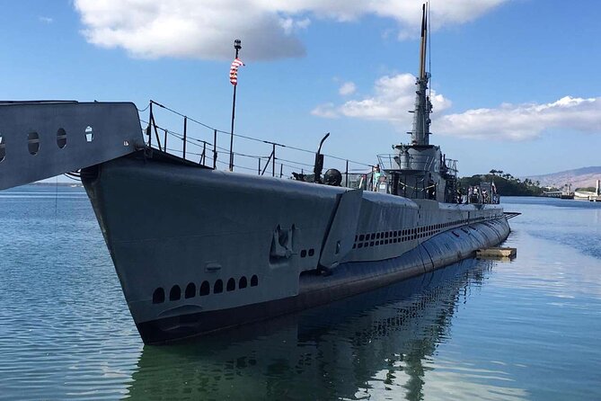 Deluxe Arizona Memorial Bowfin Submarine and Honolulu City Tour - Price and value: what $155 buys you