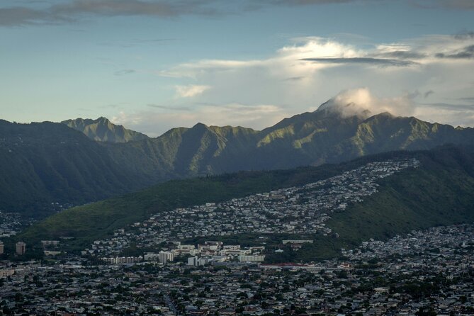 Diamond Head Hike in Hawaii with Pickup and Drop-off - Key points to know before you book