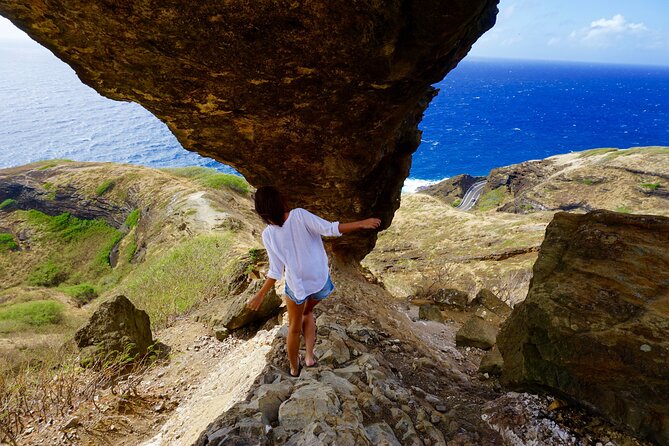 East Side Tour -Hike, Beach, Food, Photo - Halona Blowhole and the East Oahu start that sets the tone
