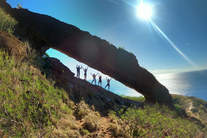 East Side Tour -Hike, Beach, Food, Photo - The Arch hike: medium effort, big payoff, and real photo time
