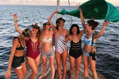Explore Turtle Canyons Waikiki Snorkel and Sail Adventure - What a 3-hour Waikiki sail feels like (and why the sail-up matters)