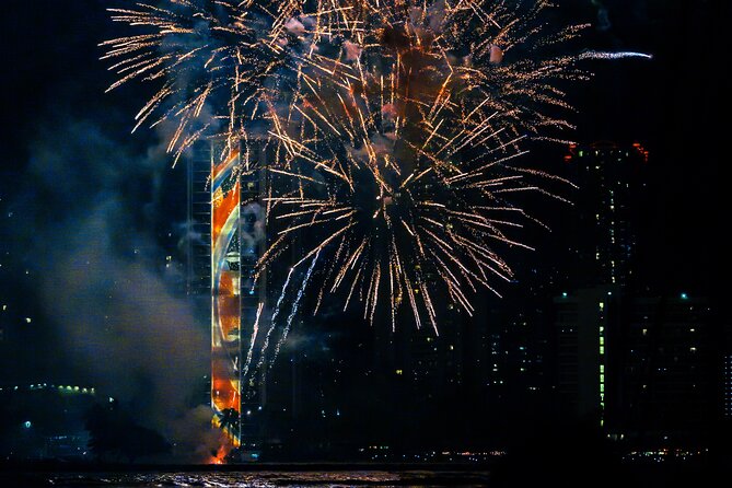 Friday Night Firework Cruise in Waikiki - Who This Cruise Fits Best (and Who Should Think Twice)