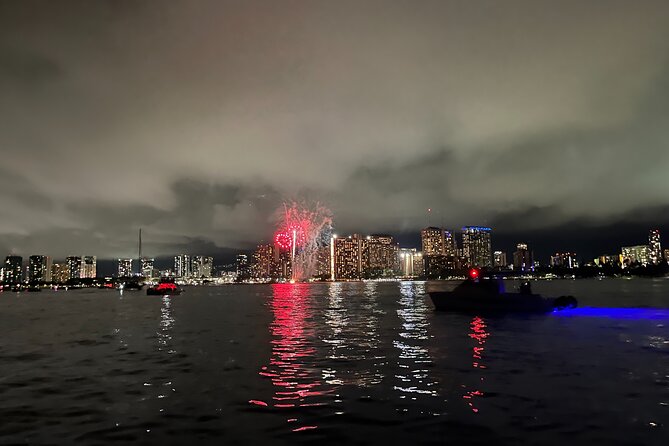 Friday Night Waikiki Fireworks Cruise - Why this Waikiki fireworks cruise feels like good value
