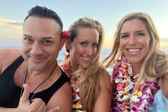 Friday Night Waikiki Fireworks Cruise - Photo and comfort tips for Waikiki’s evening cruise