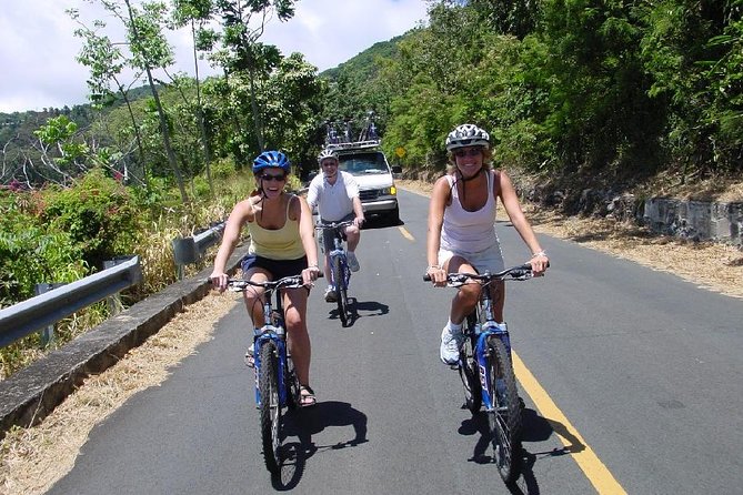 Full Day Oahu Bike, Hike, Sail and Snorkel Combo - Pu’u Ohia rainforest ride and the rhythm of the whole day