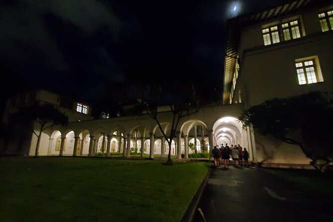 Ghosts of Old Honolulu Walking Tour - Photo, Video, and Recording Moments: Fun or Frustrating, Depends on You