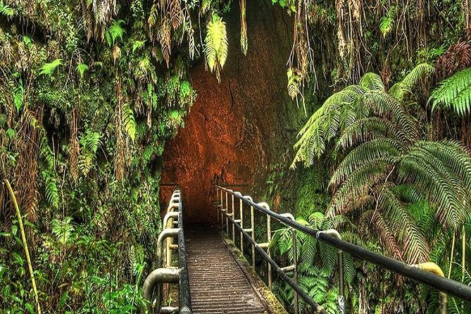 Hawaii Volcanoes National Park Experience from Kauai - The Guide Factor: What to Expect from the Narration