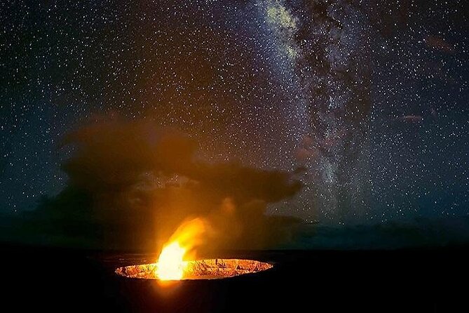 Hawaii Volcanoes National Park Experience from Oahu - Manuka State Wayside Park: a 2-mile nature trail break