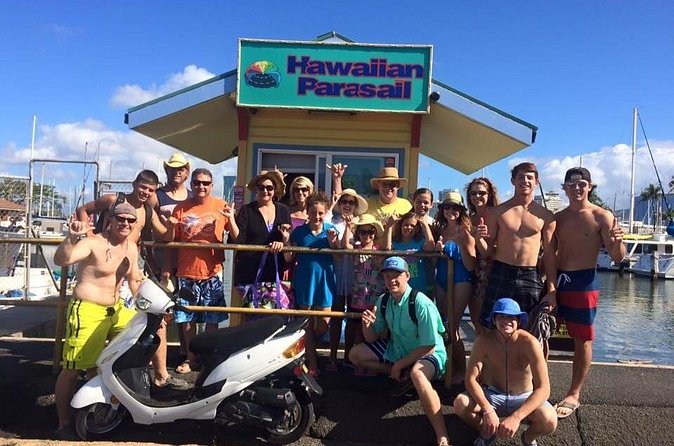 Hawaiian Parasail Since 1977 from Waikiki Beach - Meeting at 1651 Ala Moana Blvd Parking: Quick, Simple, Close