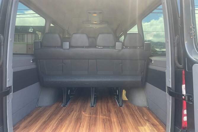 HNL Airport & Waikiki Private Transfer by Brand New Mercedes Van - Logistics That Matter More Than They Sound