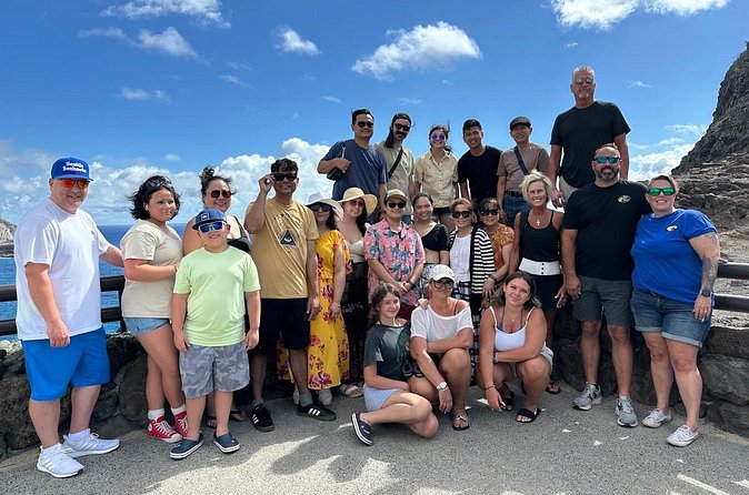 Honolulu Airport Shuttle & Circle Island Tour - Tropical Farms macadamia stop: a sweet break that doesn’t derail the day