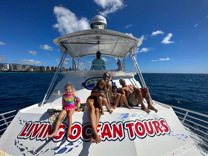 Honolulu: Deluxe Waikiki Snorkel and Wildlife Cruise - Waikiki Beach Stop: 1.5 Hours of Snorkeling + Splash Time
