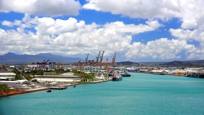 Honolulu Harbor Cruise Terminal Transfer by Luxury Vehicle - Key points worth knowing