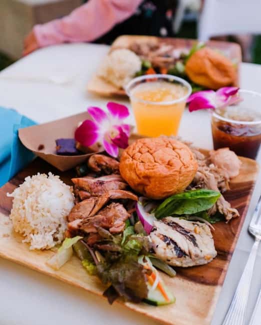Honolulu: Ka Moana Luau Dinner and Show with Transportation - Key Things That Make Ka Moana Luau Worth Your Evening