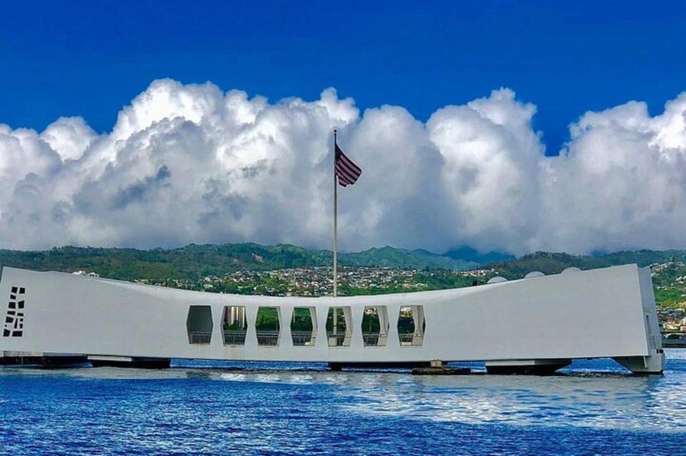 Honolulu: Pearl Harbor, USS Arizona and Battleship Missouri - Walking the decks of USS Missouri, including the Surrender Deck