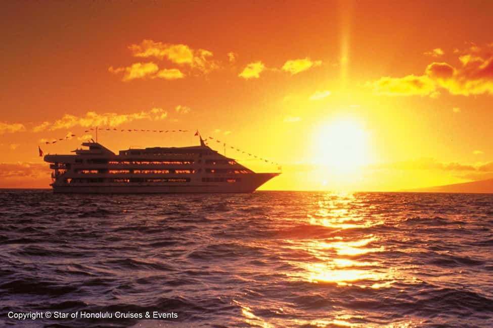 Honolulu: Sunset 5 Course Dinner Cruise with Entertainment - Key Things That Make This Cruise Worth Your Time