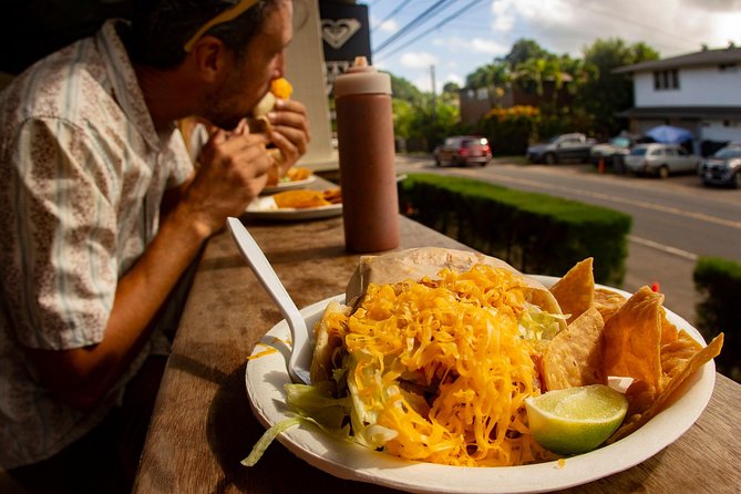 Honolulu's Walking Food Tour - How the tour flow usually feels: from first bites to dessert