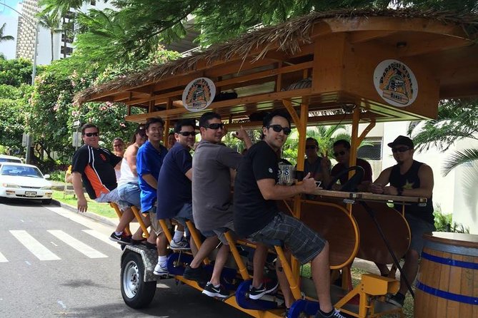 Kaka'ako Bar Tour - What You Really Need to Know Before You Ride