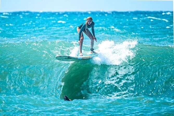 Learn to surf with a local big wave rider on the North Shore of Oahu - The 15–20 Minute Beach Plan That Makes the Ocean Less Scary