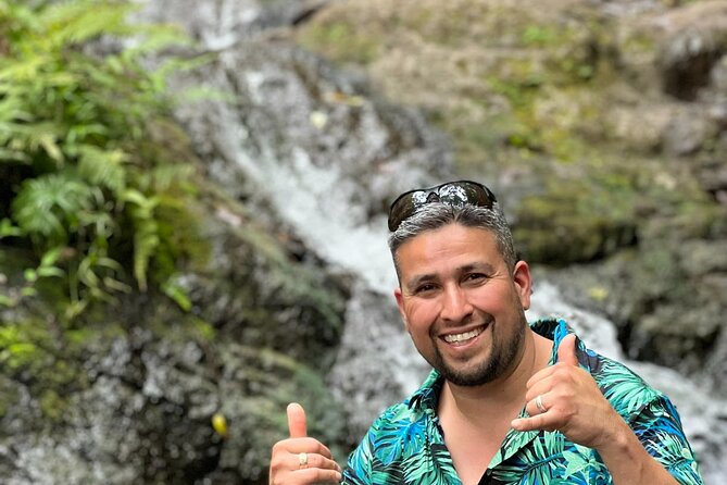 Nature Hike to Waterfall - Nu‘uanu Pali: the windward lookout that frames the whole island