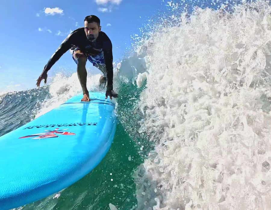 Oahu: 1-on-1 Surfing Lesson in Waikiki - The coach’s first demo: safety, paddling, and pop-ups
