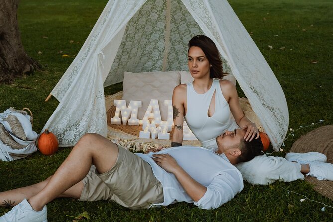 Oahu Beach Picnic: Private, Luxury Experience - Joshua and Robbie: Professional Photos That Capture the Moment