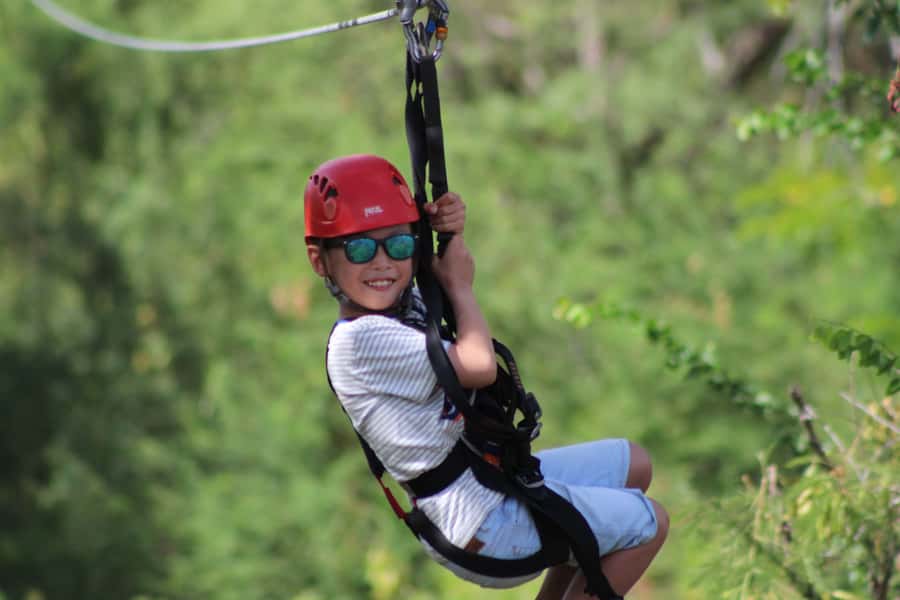 Oahu: Coral Crater Zipline Tour - Picking the right time: Waikiki pickup and drive time reality