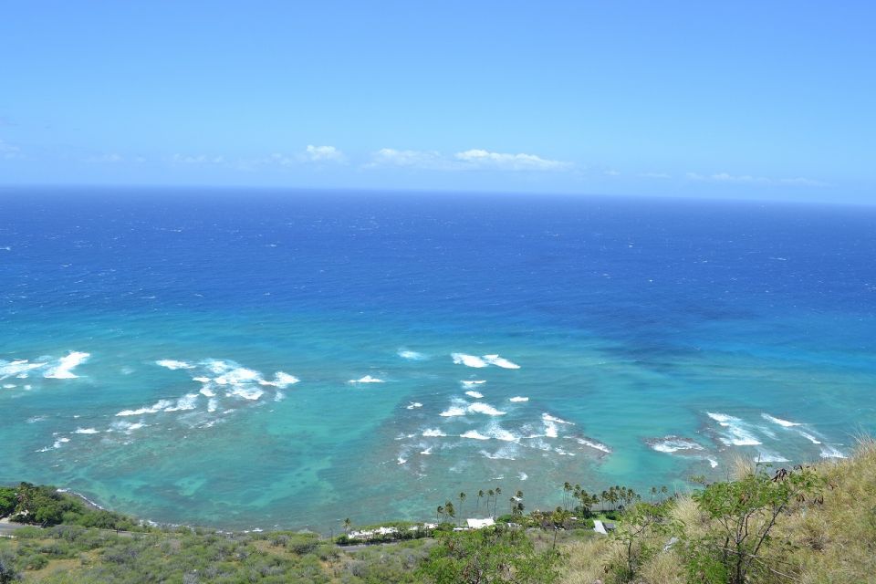 Oahu: Diamond Head Sunrise Hike with Acai Bowl and Malasada - Key points to know before you go