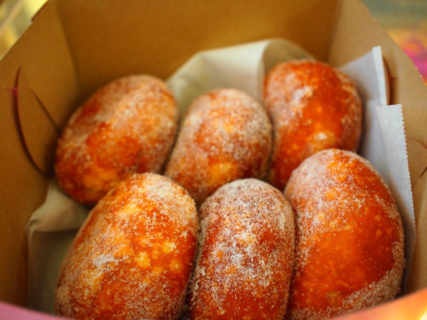 Oahu: Diamond Head Sunrise Hike with Acai Bowl and Malasada - Why the Diamond Head sunrise hike is worth the early wake-up
