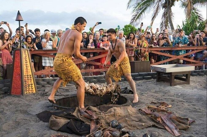 Oahu: Germaine's Luau - Price and value: How $128 plays out in real life