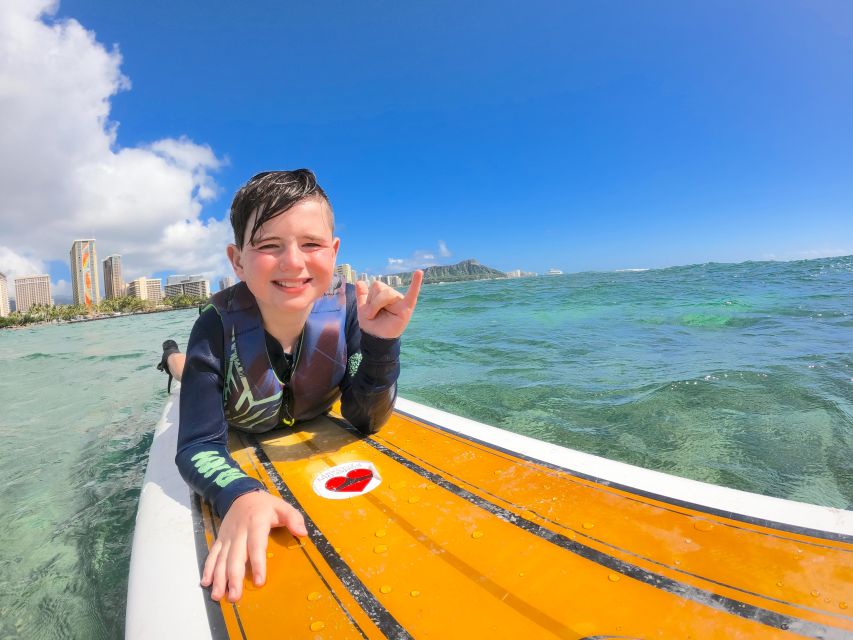Oahu: Kids Surfing Lesson in Waikiki Beach (up to 12) - Waikiki is the right stage for first-time surfers