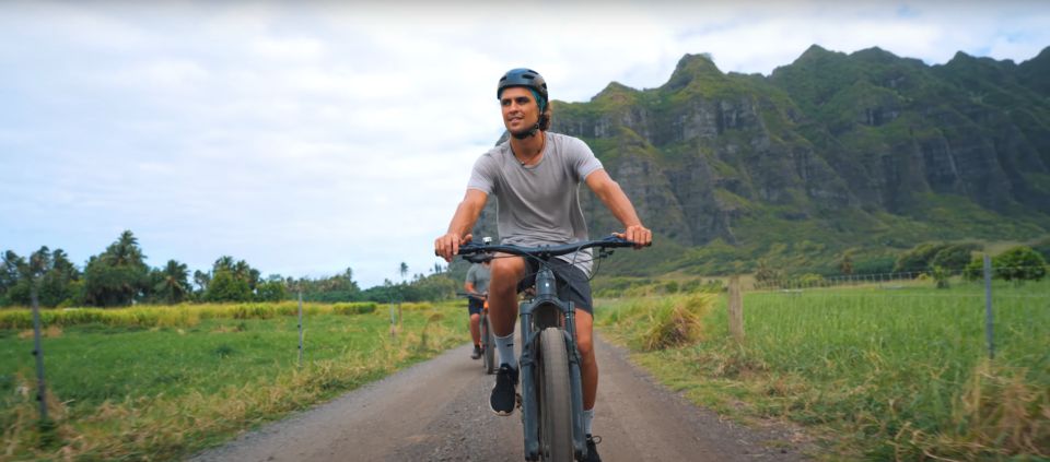 Oahu: Kualoa Electric Bike Tour - The Hollywood film and TV stops: Jurassic Park and King Kong moments